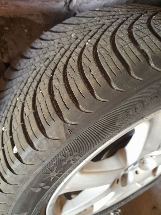 Джанти за BMW с всесезонни гуми Debica 205/55/16