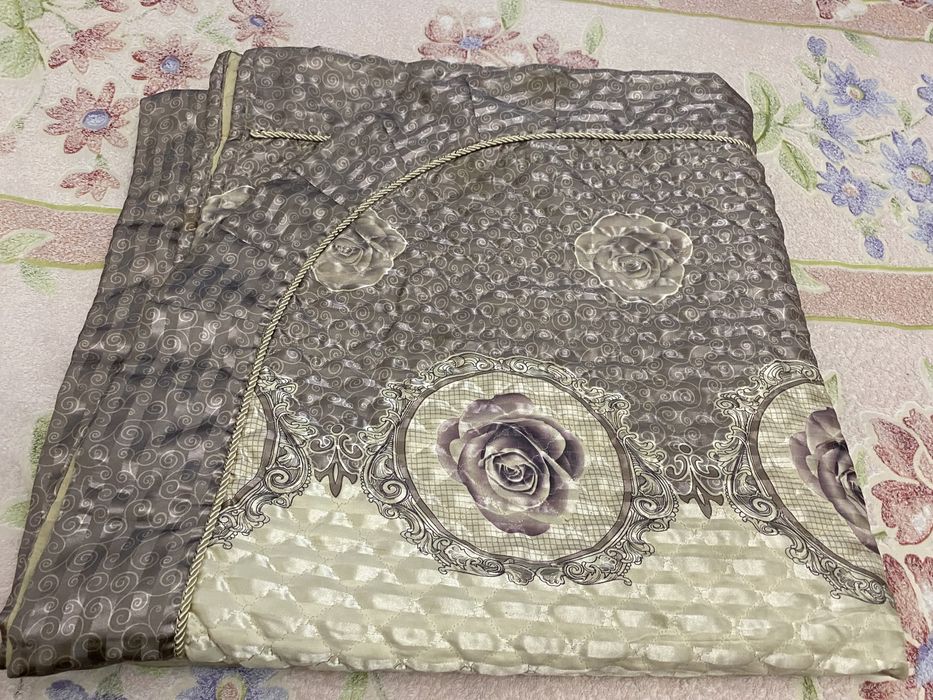 Покрывало с наволочками