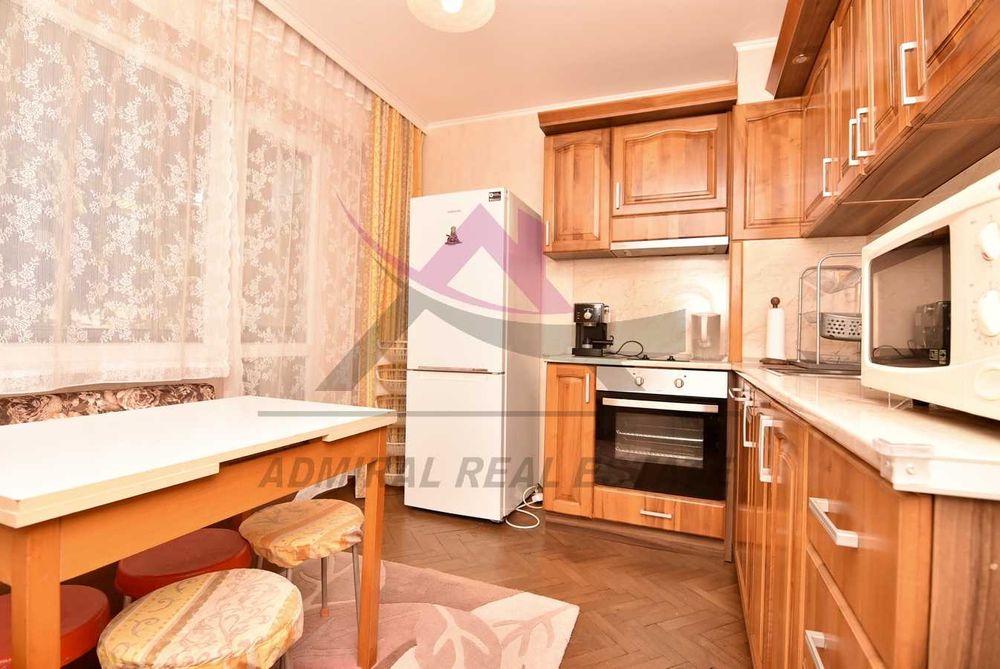 Продава се Четиристаен апартамент в Варна, ХЕИ - 84 кв.м за 2143 €/кв.м - Снимка #2