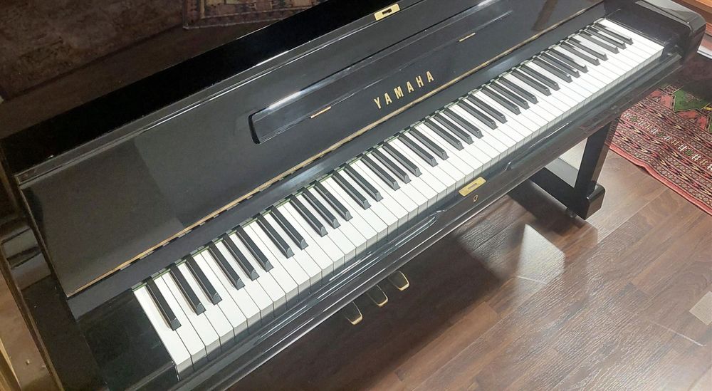 Pianina vertical YAMAHA U3 H – fabricat în Japonia, stare excelentă