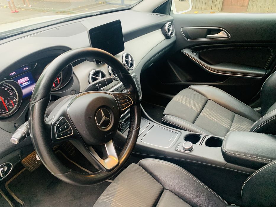 Mercedes GLA 200D automat //AMG // import 2026