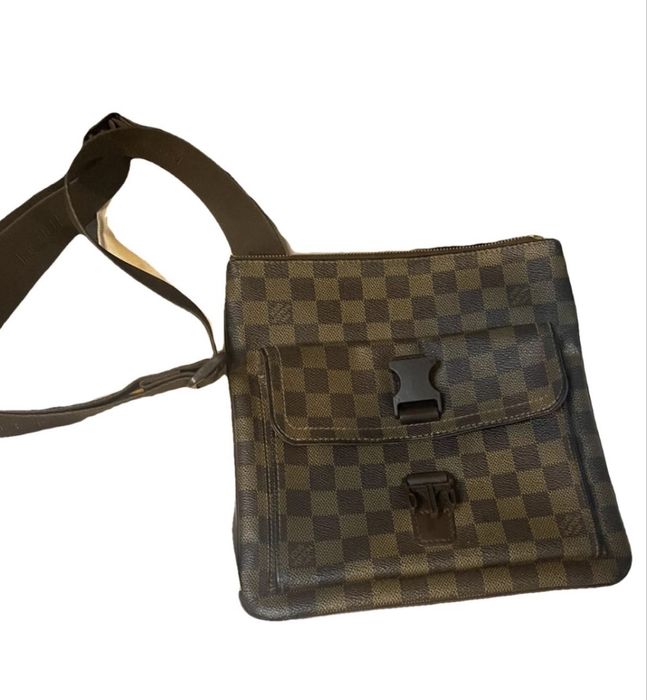 Geantă/ poșetă /clutch Melville Louis Vuitton Damier