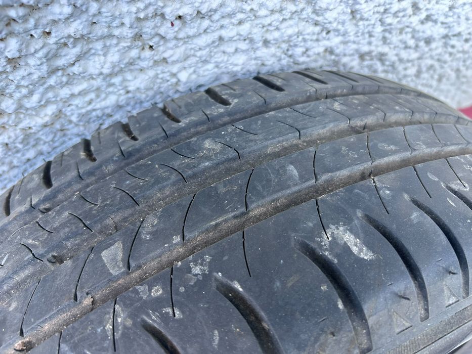 Set 4 jante otel  Ford – R15 | 5x108 | ET 52.5 cu anvelope 195/65 R15 Michelin  Energy - foarte bune