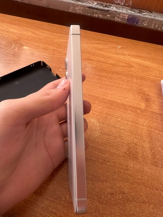 S24 в идеальном состоянии