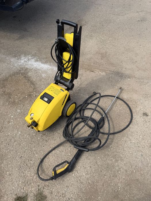 Spalator cu presiune karcher defect