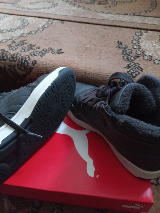 Спортни маратонки номер 38