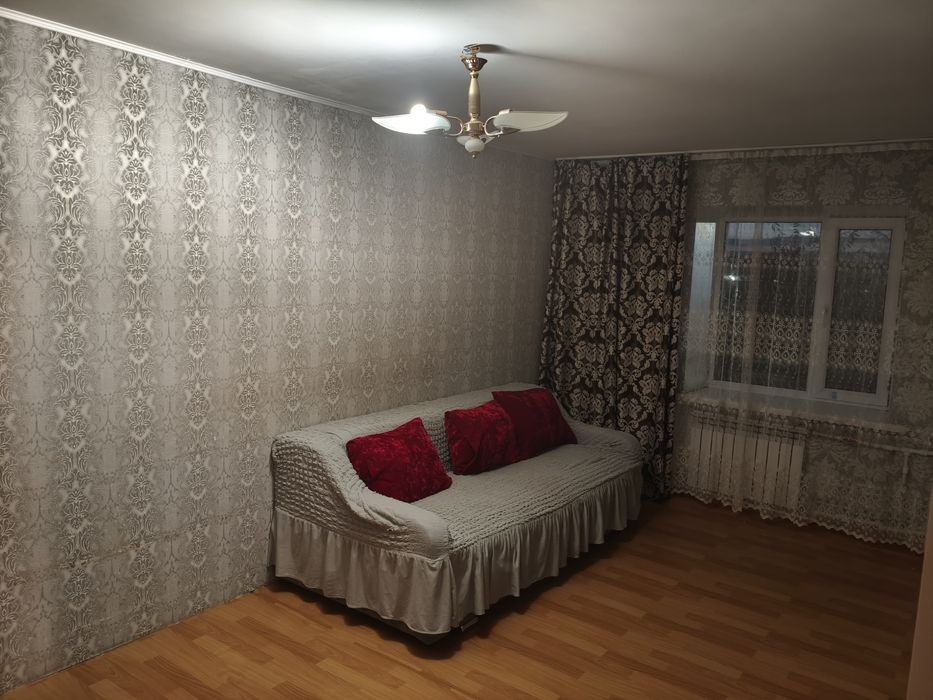 Сдаю 2-х комн квартиру