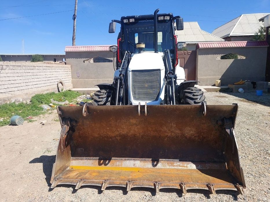 HIDROMEK 102 B 2023