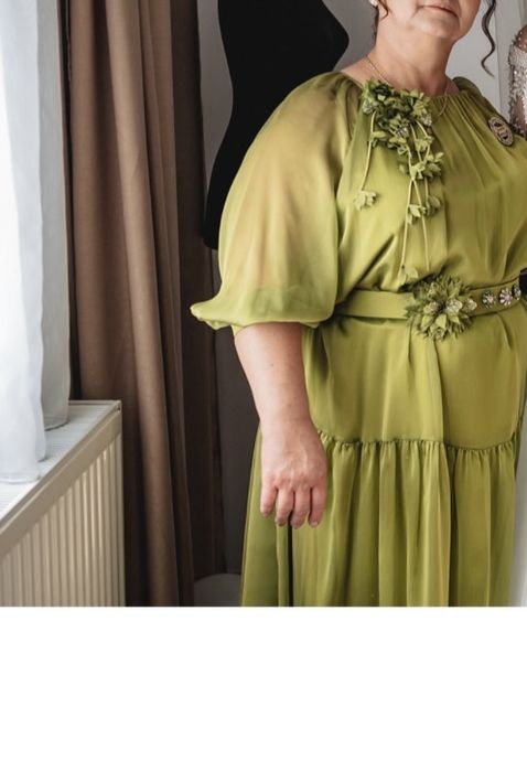 Rochie de nunta , purtata o singura data