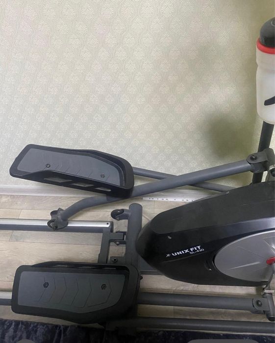 Эллипс тренажер unix fit SL- 430
