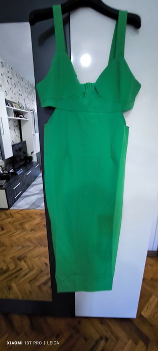 Нова дамска рокля