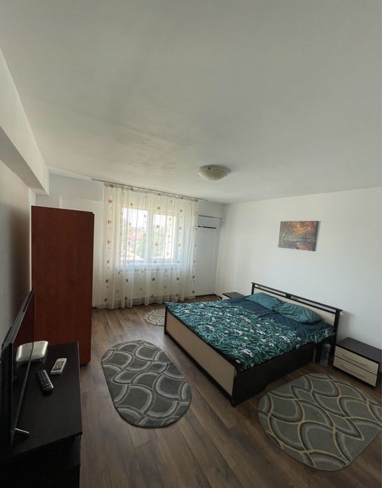 Inchiriez apartament cu 2 camere in Craiovita Noua