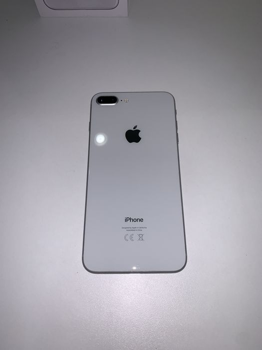 Продам Iphone 8 plus 64gb 68%