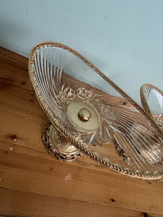 Продам фруктницы Богема 2 штуки