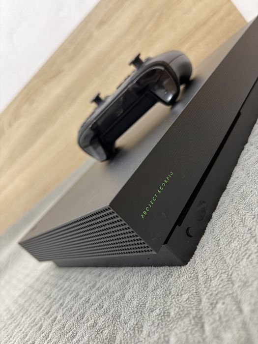 Xbox One X Project Scorpio,perfect functional