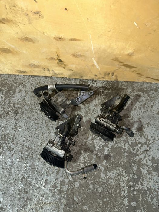 Насос гура bmw e60 e65 e90 x3 N52 2.5l 3.0l