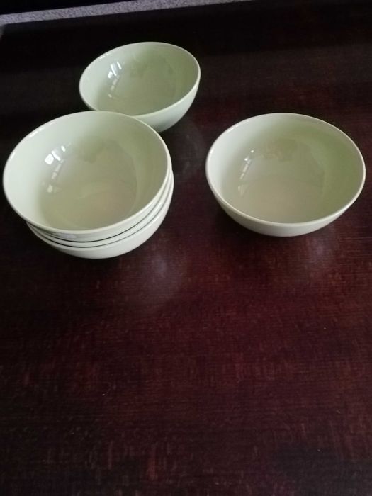 сервиз за кафе, чинии, купички