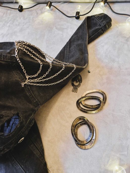 Оригинално винтидж яке Diesel с хендмейд акценти + обеци и гривни