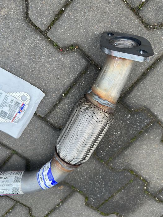 Teava  Galerie Racord Flexibil Volkswagen Golf 6 ( 2008-2014)