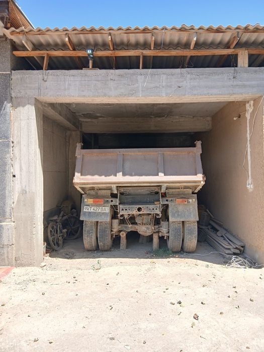 Kamaz sotiladi holati yaxshi 5680$ kelishamiz yana xam
