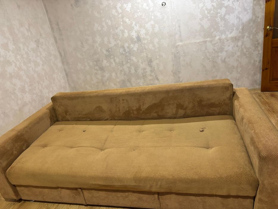 Продается диван раскладушка.