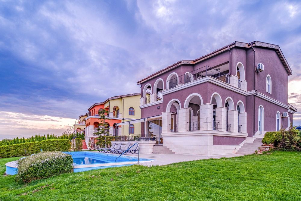 Фотозаснемане на имоти, Дрон и 3D Виртуални разходки | Airbnb, Продажби