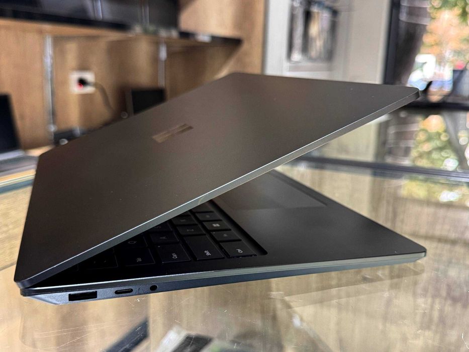 MICROSOFT SURFACE LAPTOP 4 CORE i7-1185G7 ram 16 ssd 256 Сенсорный