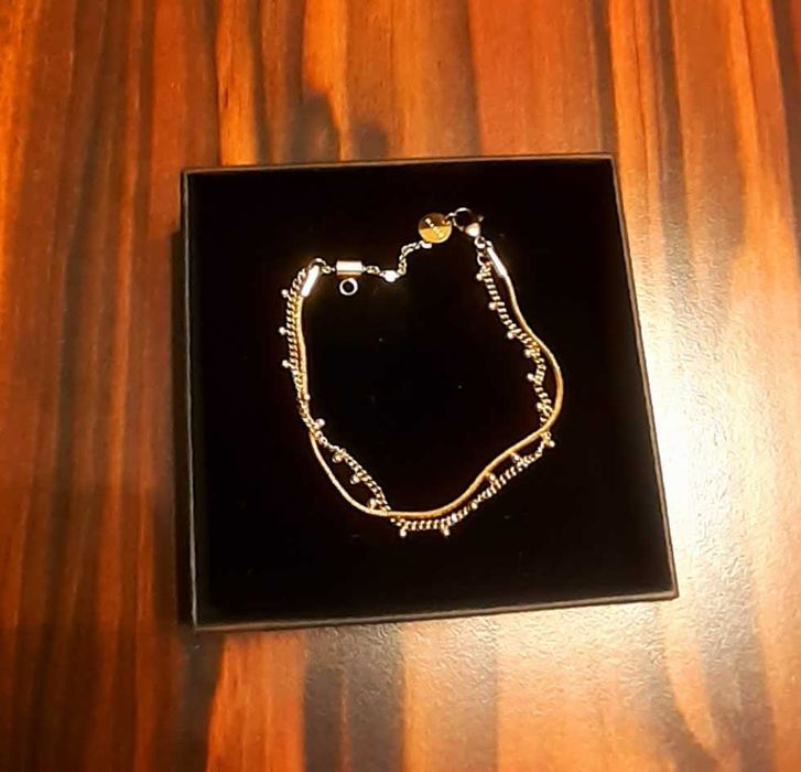 Розов ахат гривна, Marlu' гривна в златисто и сребристо