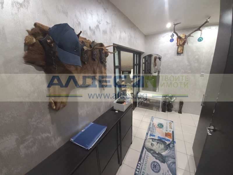 Продава се Тристаен апартамент в София, Витоша - 120 кв.м за 2917 €/кв.м - Снимка #15