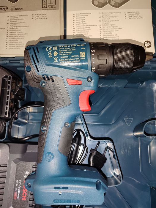 Продам шуруповерт.