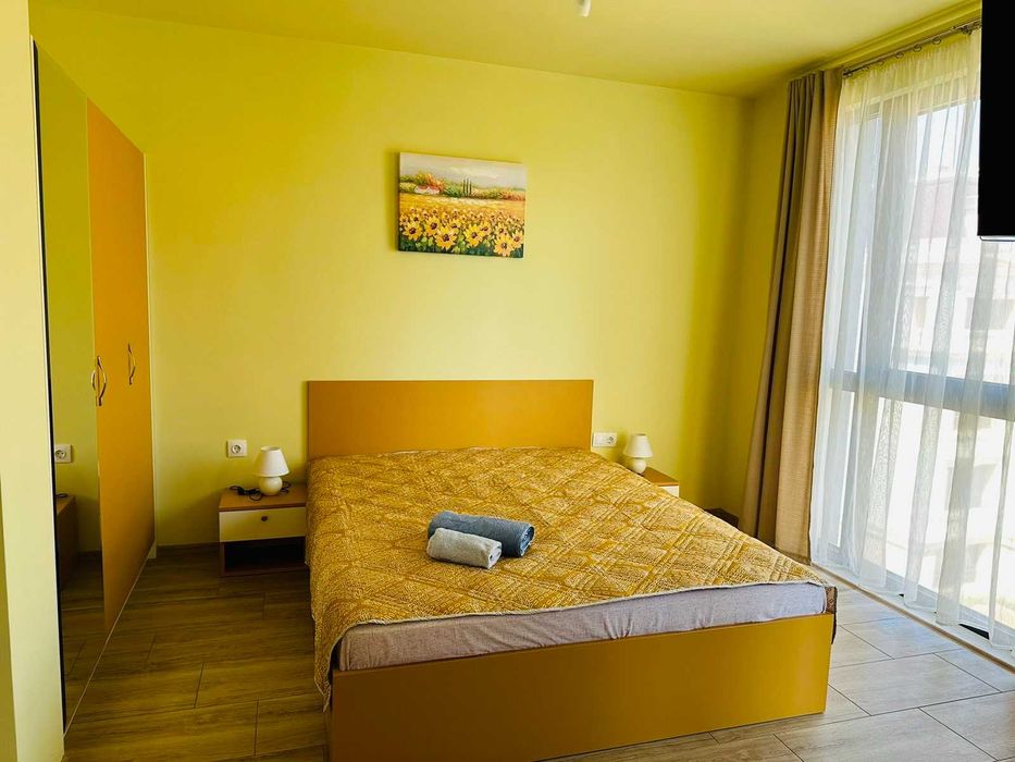 Дава се под наем Едностаен апартамент в к.к. Св.Св. Константин и Елена - 60 кв.м за 459 € - Снимка #3