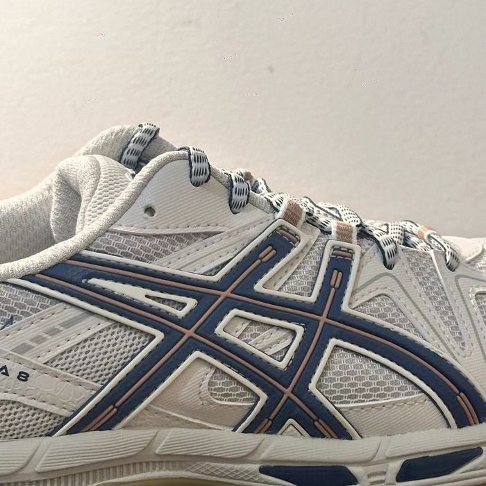 Кроссовки Asics (Стиль Y2K / Ретро-раннеры)