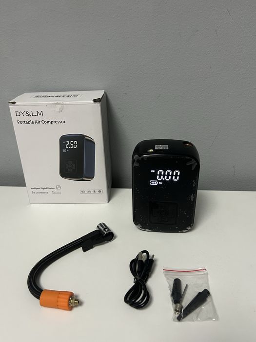 Compresor auto portabil 150PSI, alimentare USB