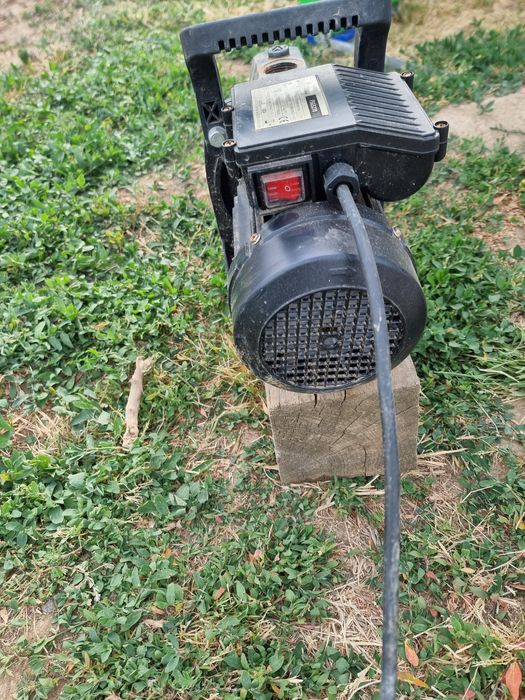 De vănzare Pompa de apă