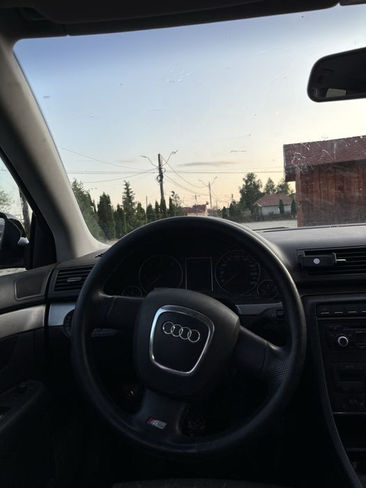 Vând Audi a 4 b7
