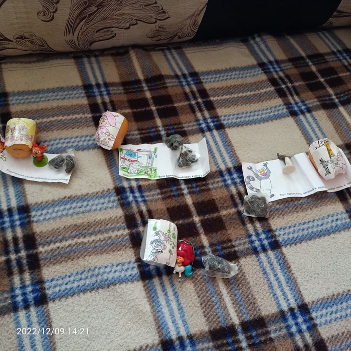 Продам игрушки б/у. Цены от 50 тенге