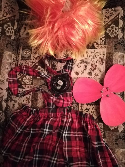 Новогодние костюмы.