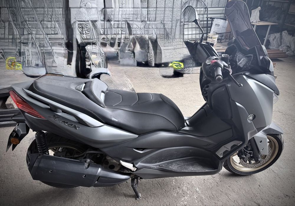 Yamaha x-max300-2020г