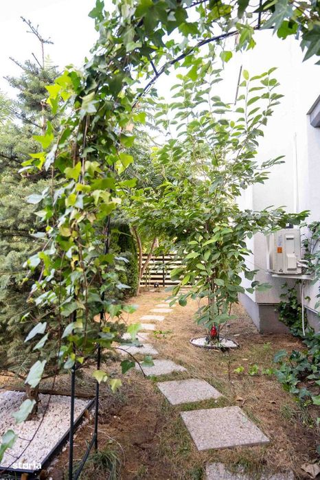 Apartament 3 camere cu grădină și loc de parcare în Greenfield