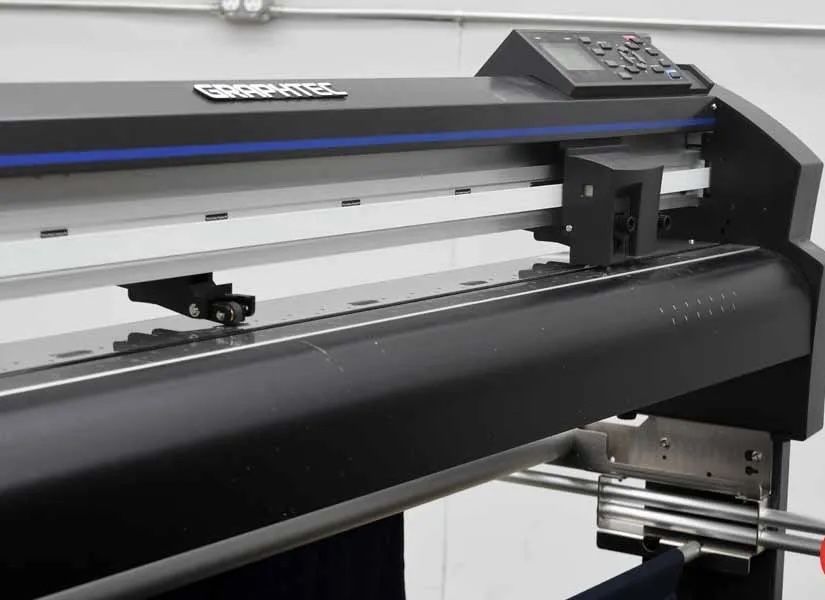 Режущий плоттер Graphtec