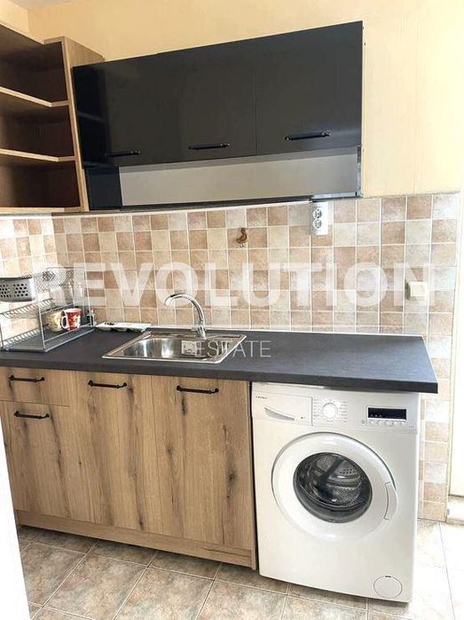 Дава се под наем Двустаен апартамент в Варна, Бриз - 76 кв.м за 450 € - Снимка #2