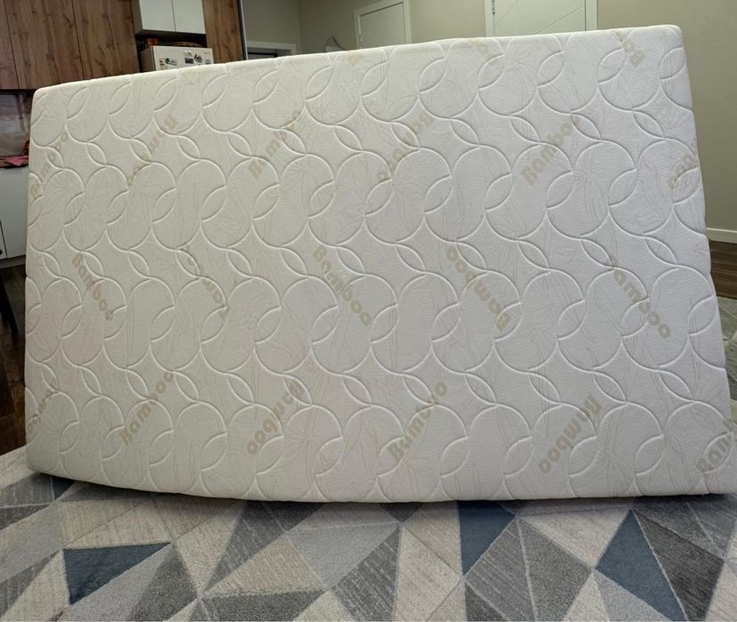 Продам б/у Матрас 120*200