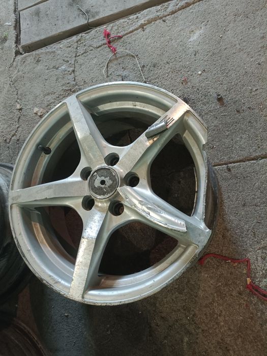 R15 5*100 Продам комплект дисков