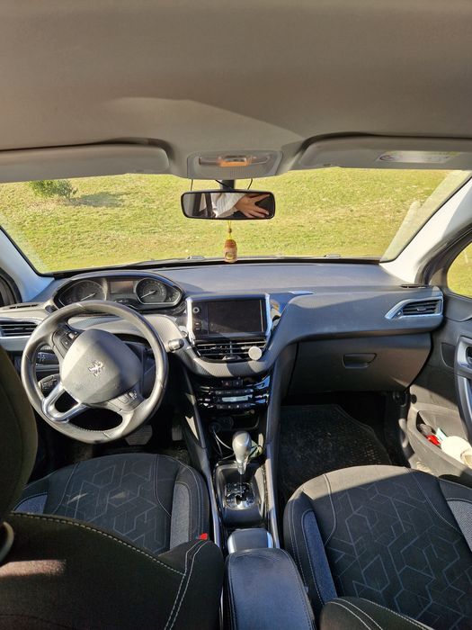 Peugeot 2008, facelift , 2018 1.2 benzina