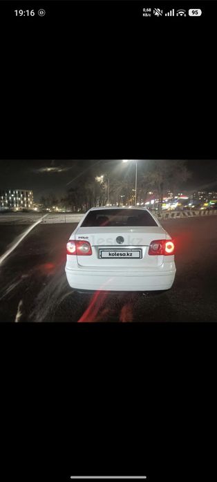 Продаю Volkswagen polo 2009 рест