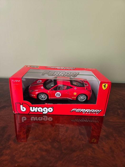 Bburago Модели машин в масштабе 1/24