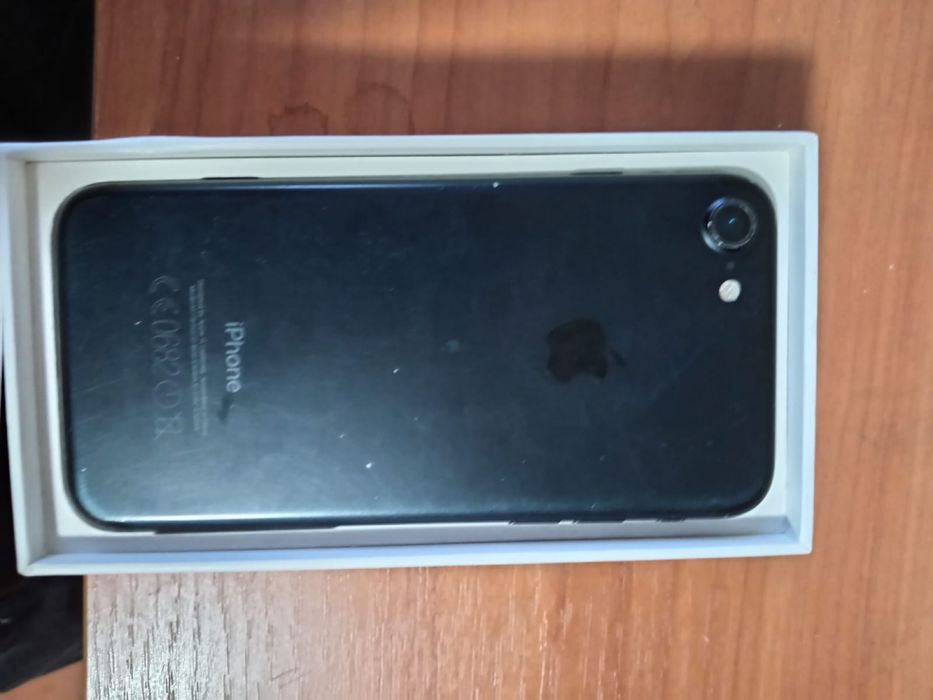 айфон 7 с каропкой