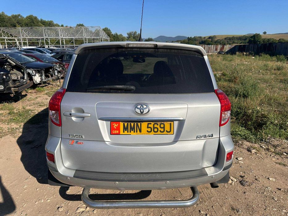 НА ЧАСТИ Toyota Rav4 2.2 D-Cat 177к.с 2008г