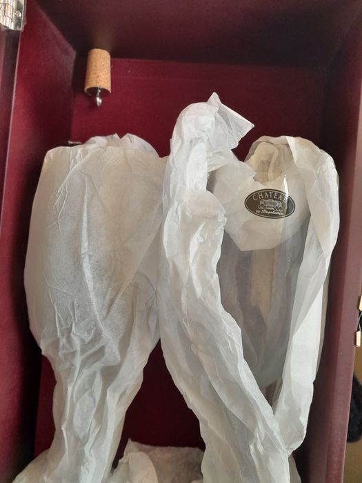 Trusă accesorii desfăcut sticle  cu pahare Chatou Franța