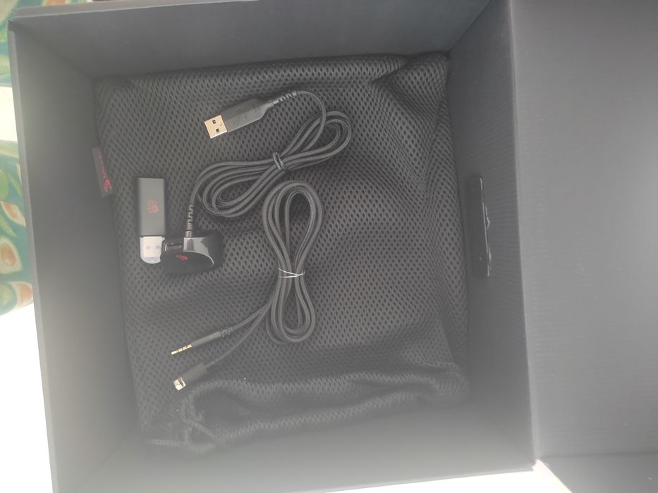 Игровые наушники